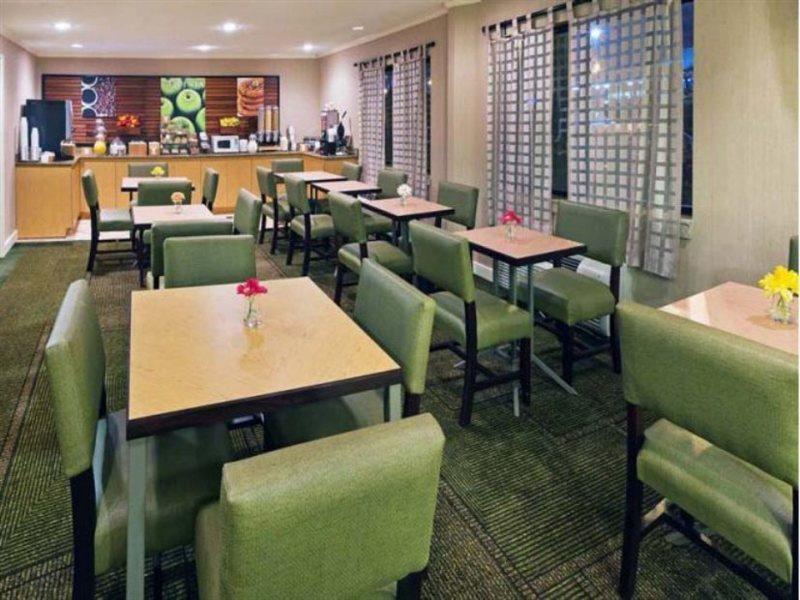 休斯顿西北温德姆拉昆塔套房酒店 休斯敦 外观 照片